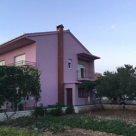 Apartman Mirjana With Terrace And Free Parking Donji Okrug  Zewnętrze zdjęcie