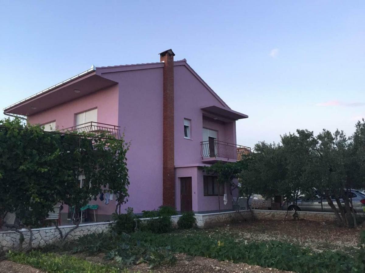 Apartman Mirjana With Terrace And Free Parking Donji Okrug  Zewnętrze zdjęcie